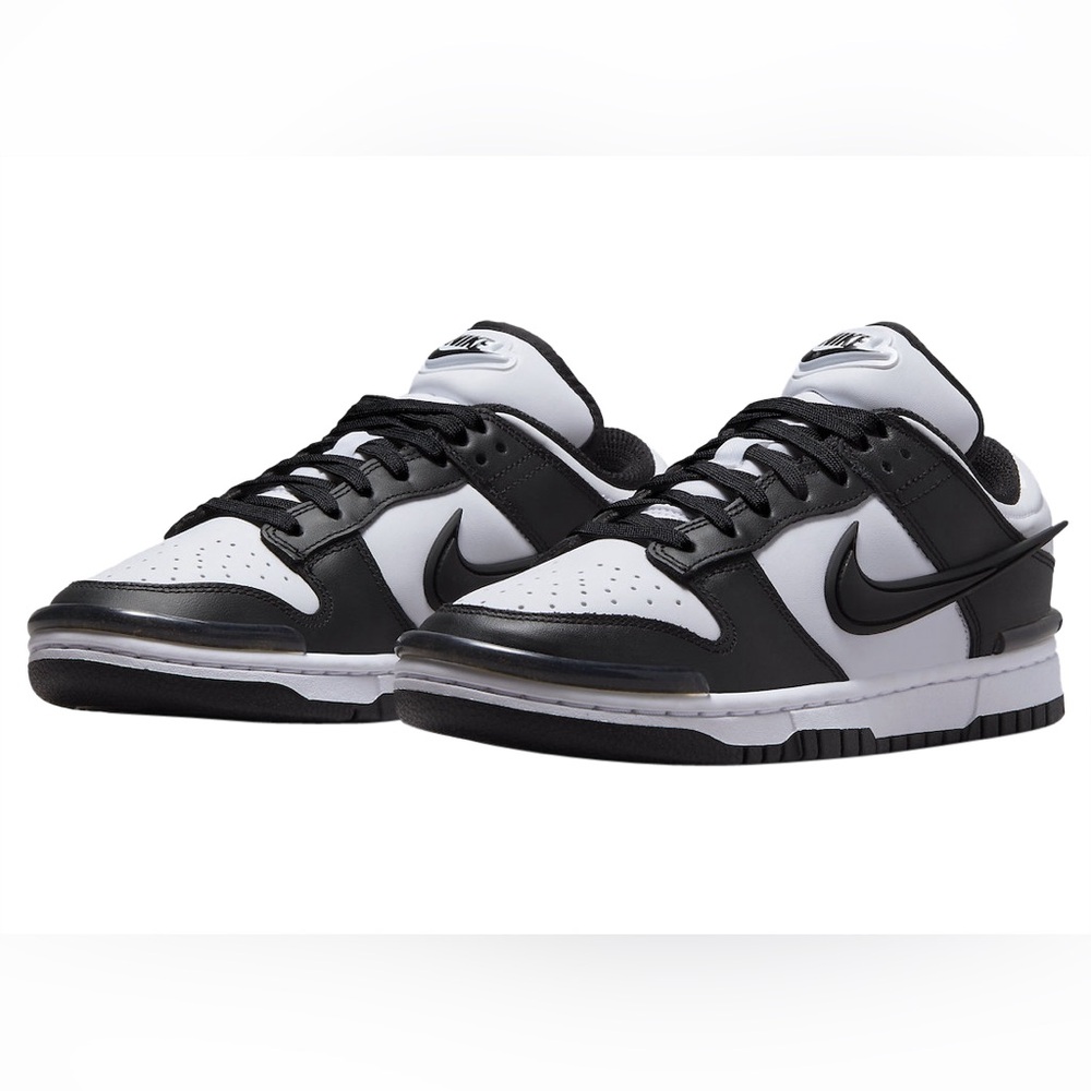 Nike Dunk Low Twist
Women's - Picture 1 of 7